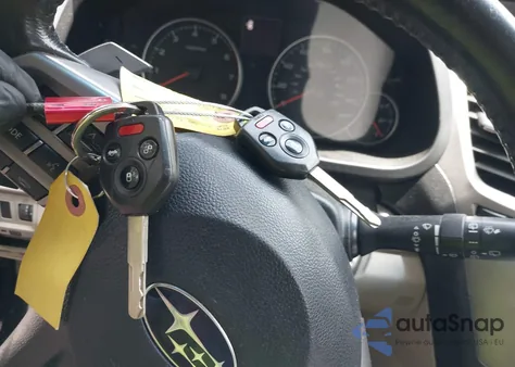 2013 Subaru Outback 2.5I Premium из США, поврежденный, VIN 4S4BRCGC9D3239370